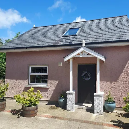 Apple Blossom Chalet *