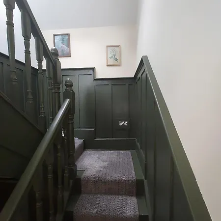 Apple Blossom Chalet